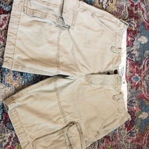 Abercrombie &Fitch Khaki men’s shorts 36